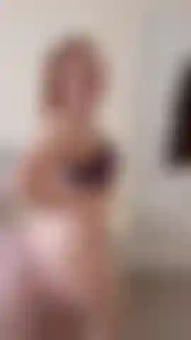 Watch me FLEX my big arms