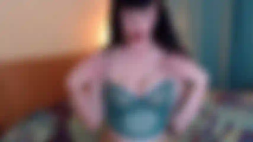 Watch me shave my hairy armpits