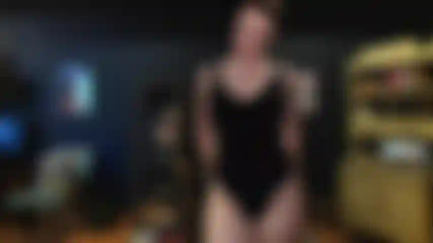 Suck a Quick Cock While I Stroke My Strapon