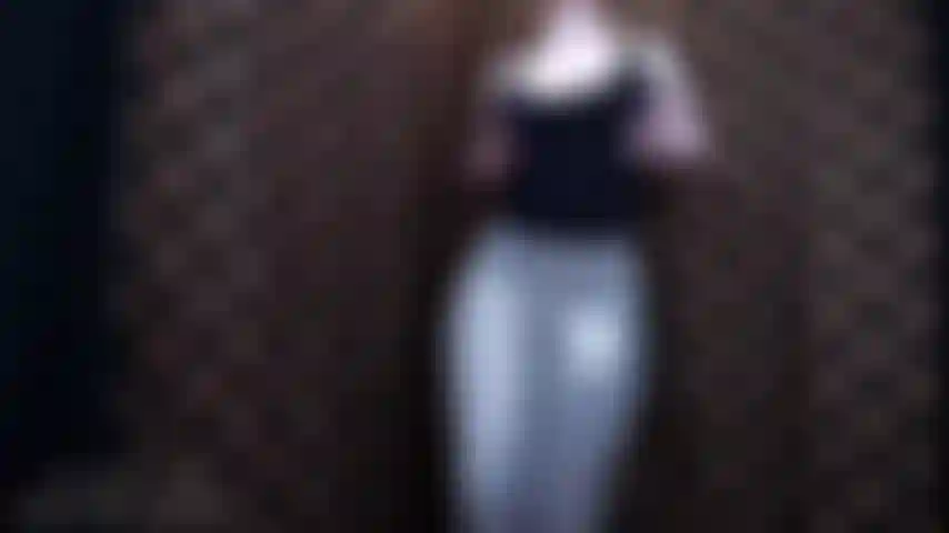 Shiny Leggings Make You Weak