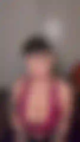 Watch me give head! Deep throat with dirty talk and titties!