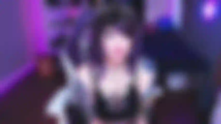 Goddess_Tells_all_your_friends_about_your_foot_fetish_unless_you_become_her_slave