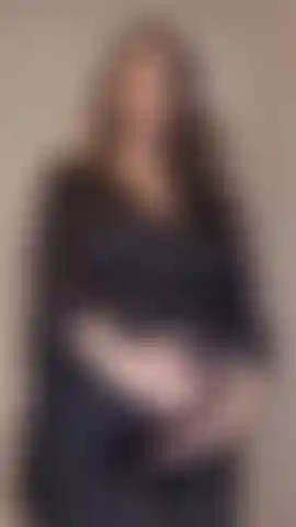 Heavily pregnant robe strip and dildo video.