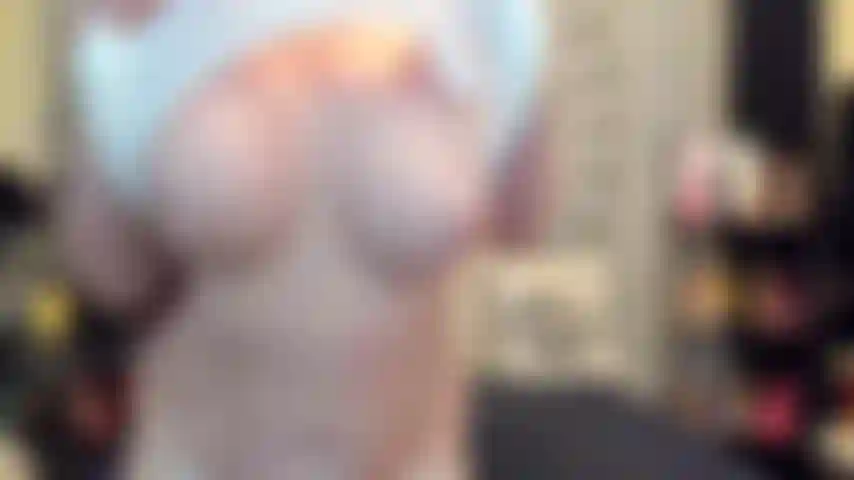 (GS.1257) GoldieStar performs in GOLD SHOW - 10 Minutes. Multiple Dildos, Bare Feet, NAKED, Anal, DP,  Big Tits, Big Ass, GILF, Hairy Pussy, Squirting (2/3/2024 @ 6.10pm) 1707001805416