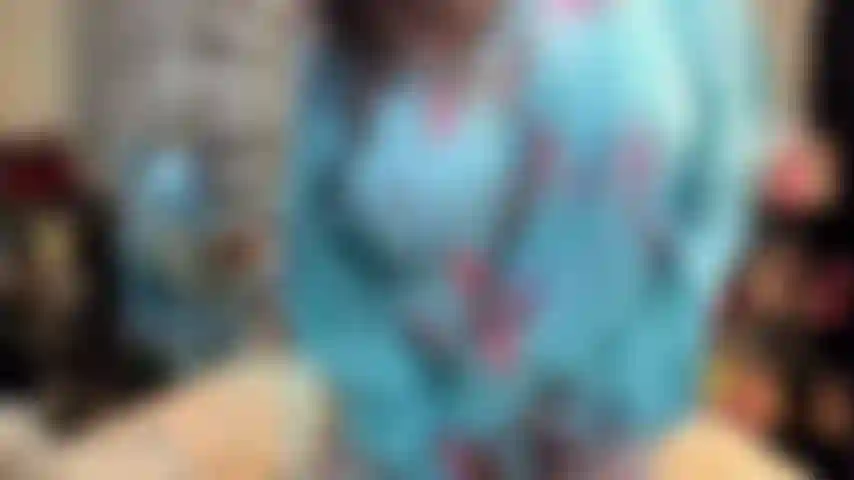 (GS.838) GoldieStar performs in GOLD SHOW - 11:01 Minutes. GILF, Big Tits, Hairy Pussy, Bare Feet, Squirting, Pussy Fingering, Anal, DP, ALL WHITE DILDOS (12/9/2022)