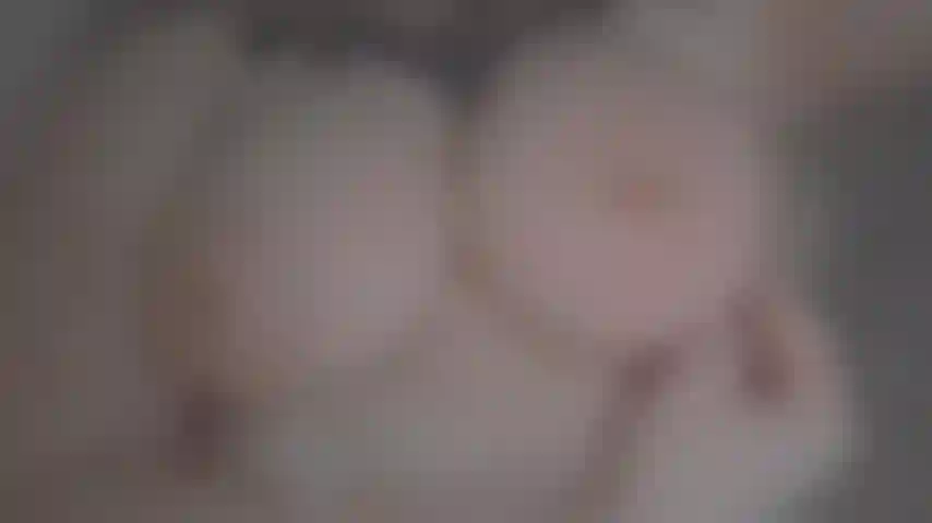 I love this video of my pierced boobs in a bath