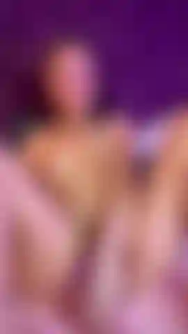 lo mejor es cuando me quedo en casa sola, me  puedo masturbar a gusto