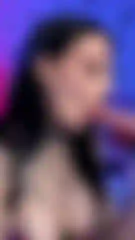 Throb between my pillow lips while I earn my cummy reward