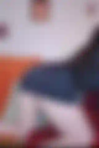 twerking vid. a lil titty,,
a lot of ass and pussy. 
just 4 u