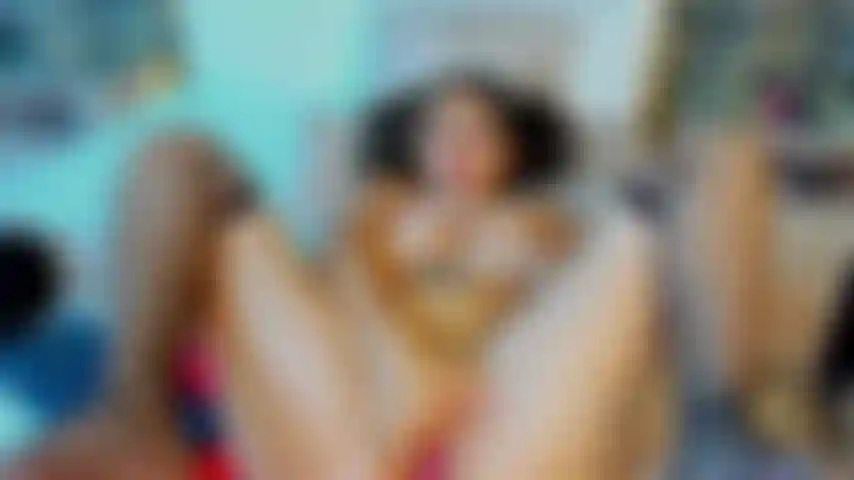 Does your cock get hard, does it turn you on to watch me masturbate? How about we take that sensation to the limit and you dive with me into a world of pleasure and ecstasy? I'm here to guide you every step of the way come enjoy with me .