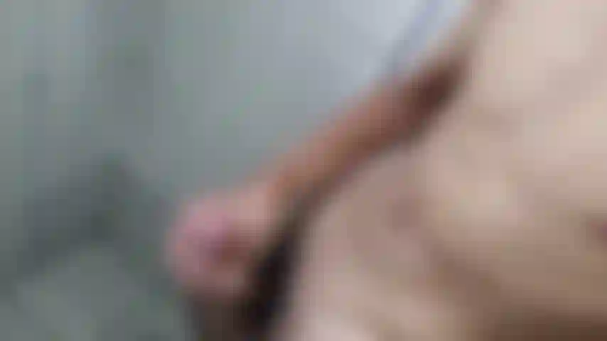 One glimpse, thats all you get.