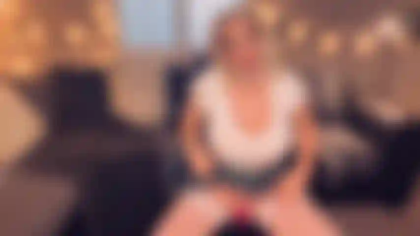 The Squirting School Girl