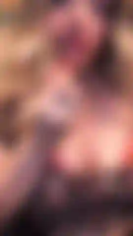 Lipgloss & Sexy Outfit Tease ( Stockings / Croptop / Thong)