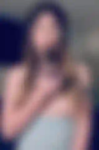 Giving head to dildo <3