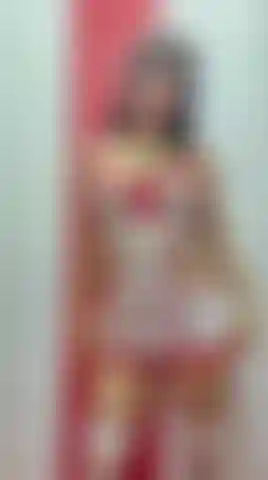 Do you like my cute and small body?