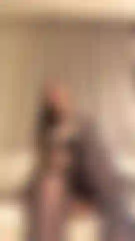 fishnet lingerie make me feel sey on th couch to fuck my ass and makes my feet shake wth the pleasure