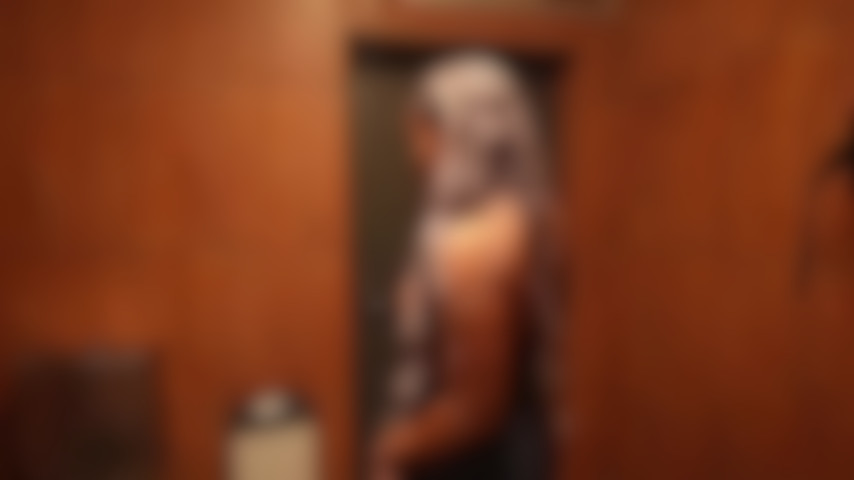 Public Tanning Bed Fuck