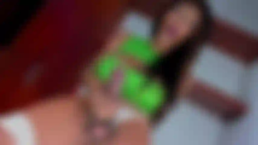 Ivanna squirts from how hard his cock is