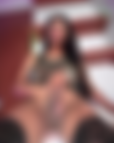 Amazing cumm show 3 cum in my mouth.