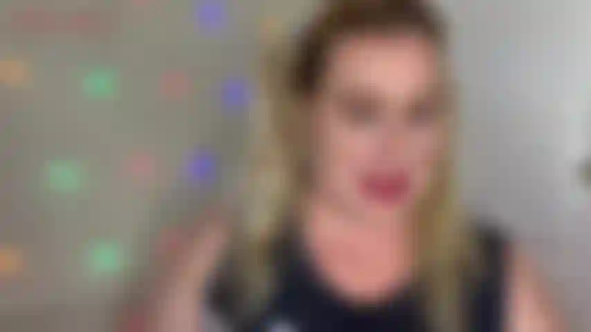 Cheerleaders First BBC-One of the football players, Marcus, has taken Jackie out for cheeseburgers. To show her gratitude, she agrees to suck his BBC! Jackie has never seen a cock so big! Shes used to little white boys, but this huge big black dick is...