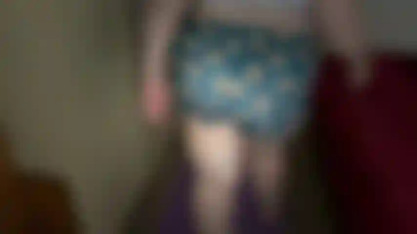 Foxy BBW PAWG Yoga-In this clip Jackie has on a tiny pair of foxy pyjamas, and her ass looks absolutely amazing in her shorts! Jackie is stretching and doing yoga, you get to watch her from all angles bending over in her satiny tight shorts, this gives...