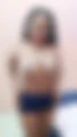 Vibrating my pussy until orgasms.