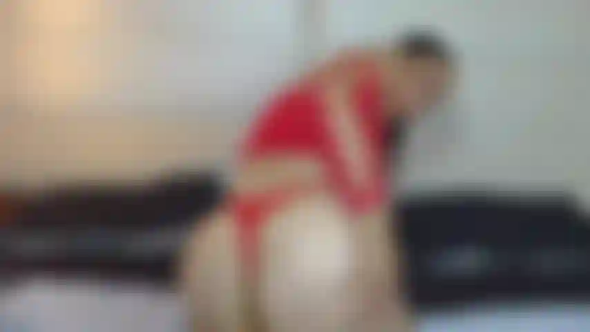 I love that cock in my holes