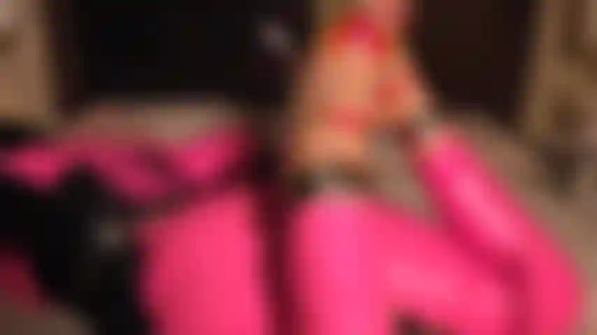 ( Preview Complet Video In My Store Video ) Sexy rubber doll gagged with a very wet vagina at the mercy of the fucking machine!!!