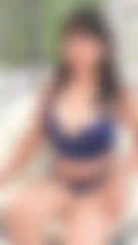 Just a taste of what I like to share with you natural, fun and full of confidence in front of the camera. Come discover what makes each second unique.