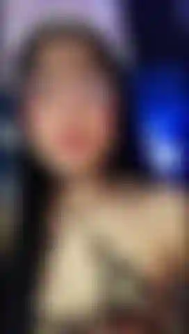 Playing with my pussy before going to class