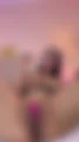 I fuck my pussy hard!!