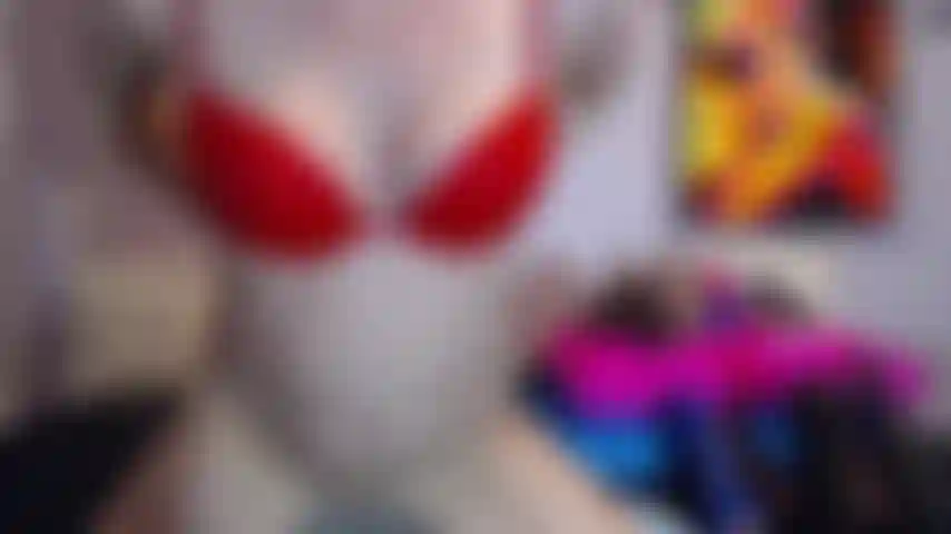 Jayda Diamonde Deepthroat & Big Plug Anal in Reverse CowGirl!