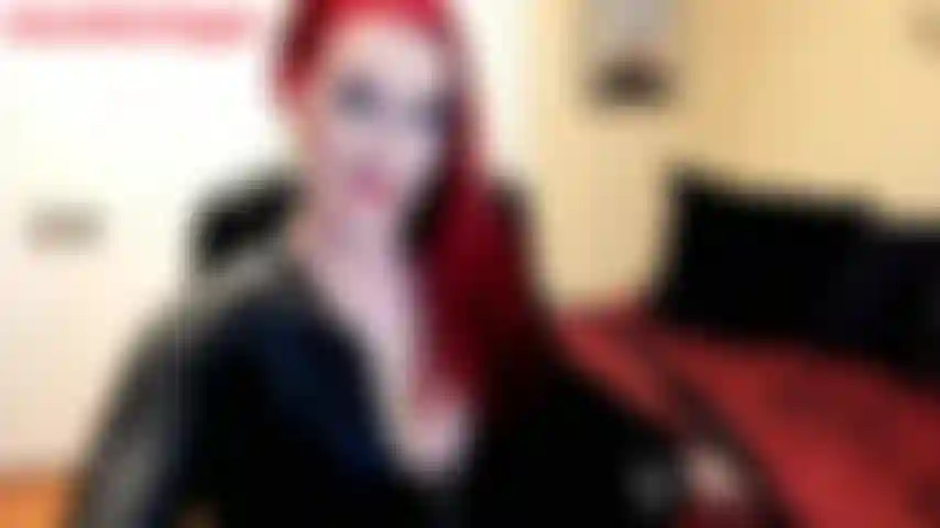 Meet JenniferVegas- Get to know a little of what I like to do on cam and who I am.