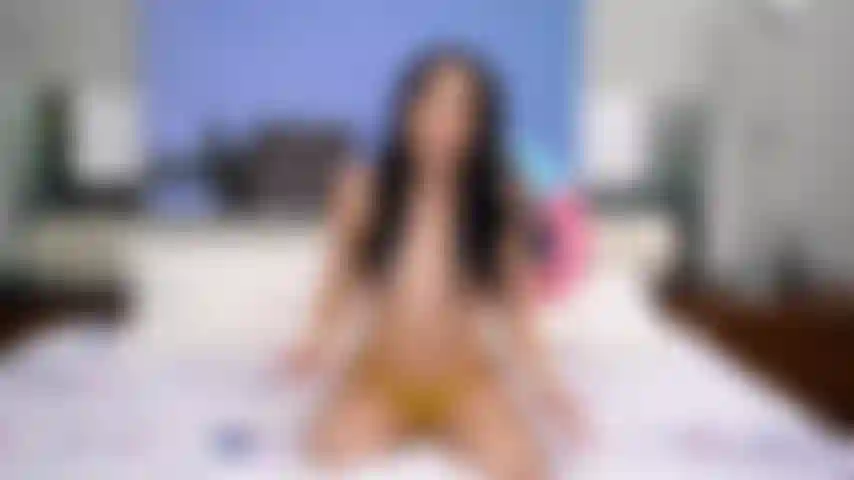 Slutty Babes Ride Each Other's Face On Hot Lesbian Cam Threesome