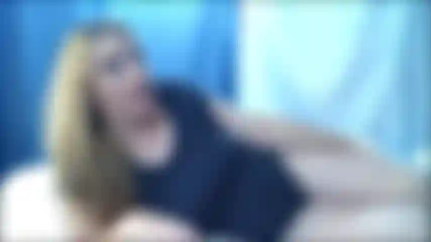 cuckold clean up assworship mp4 HD