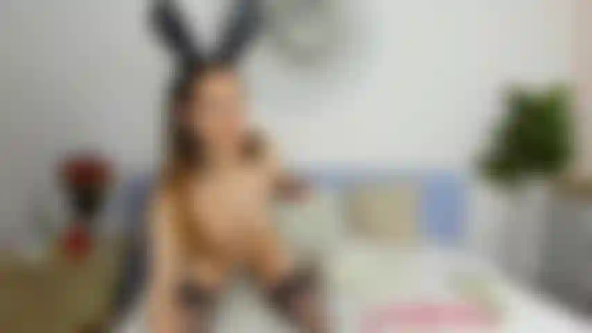 Your Playboy girl wanted to wish you a Happy Easter 1