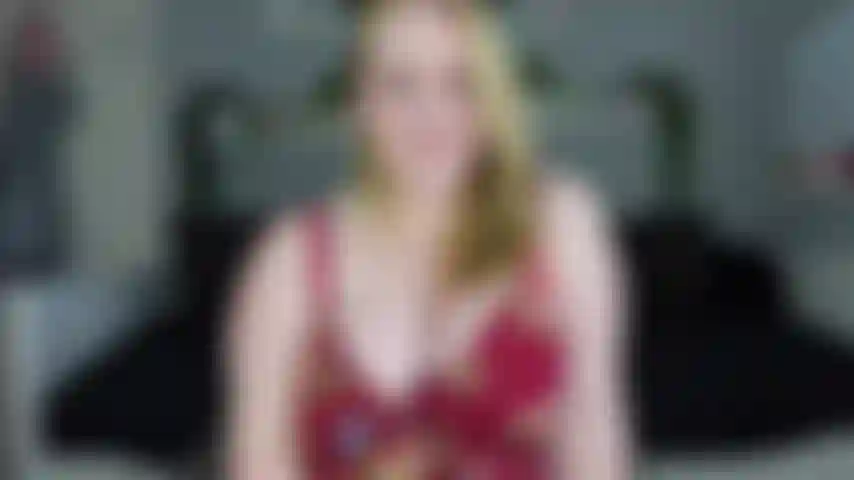 Julie Bliss - Stepmom begs for you to breed her