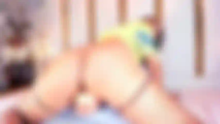 Feel my ass bouncing on your dick