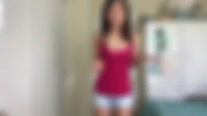 Your Big Sis Needs Help