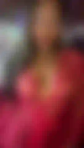 I'm so horny—come play with me