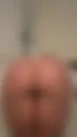 Slow-motion twerking in doggy, every clap perfectly timed… tell me this view doesn’t make you weak.