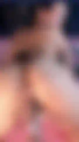 Twerking asn fuck ass with pantys mmmm.