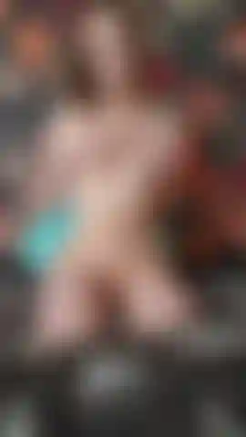 Cum on My Tits Countdown