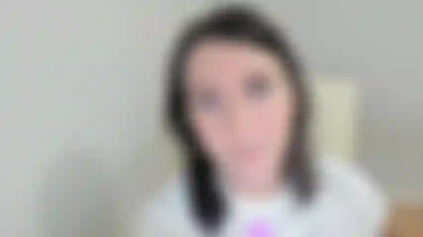 Using a brand new dildo to make myself cum