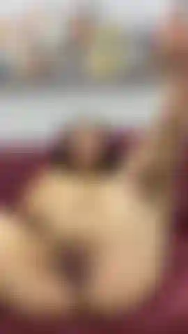 DO YOU SEE ME WHILE I FUCK ME?