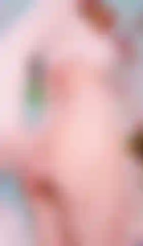 Hi baby, do you like small butts, If honey wants a video of me taking it all off and showing my asshole, text me so I can send it to you.