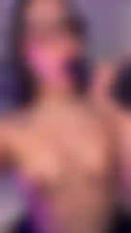 Sucking your BBC while u see my tits