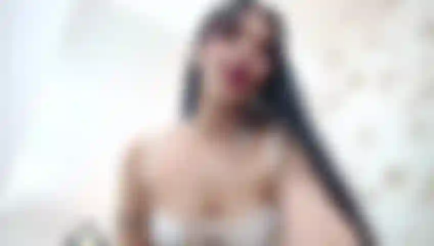 Pure temptation in your hands... well, in your eyes for now