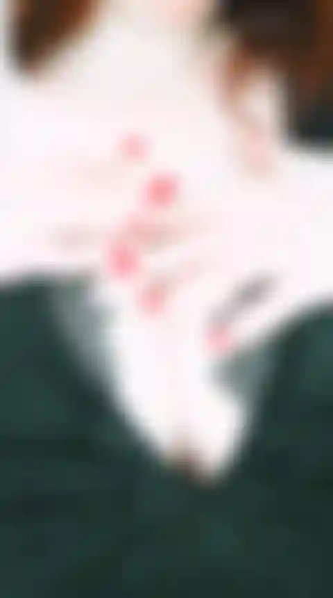 Cleavage sexy teasing