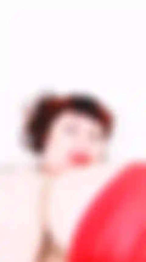 Showing off and discovering  how giant they are my huge tits